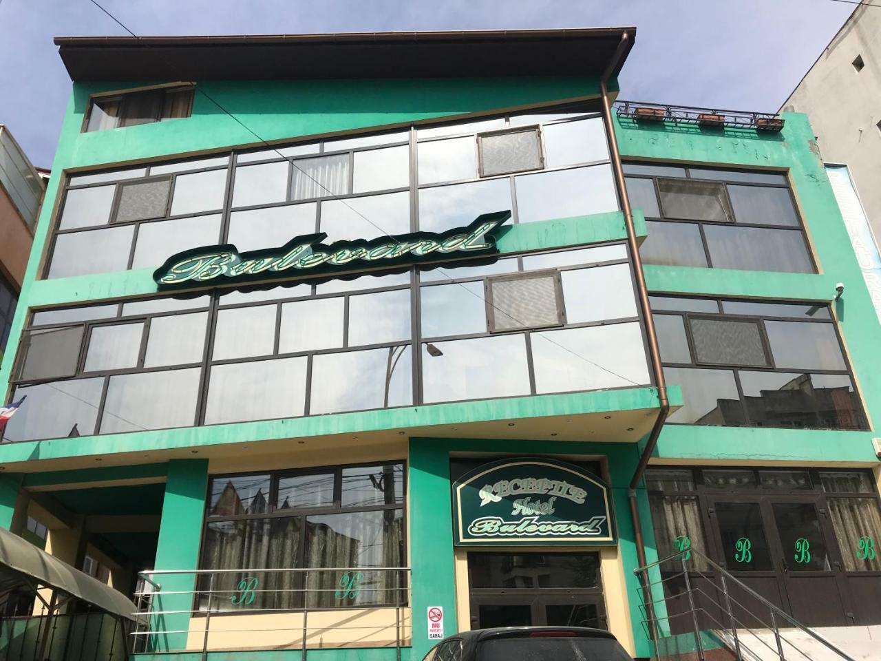 Hotel Bulevard Drobeta Turnu Severin Exterior photo