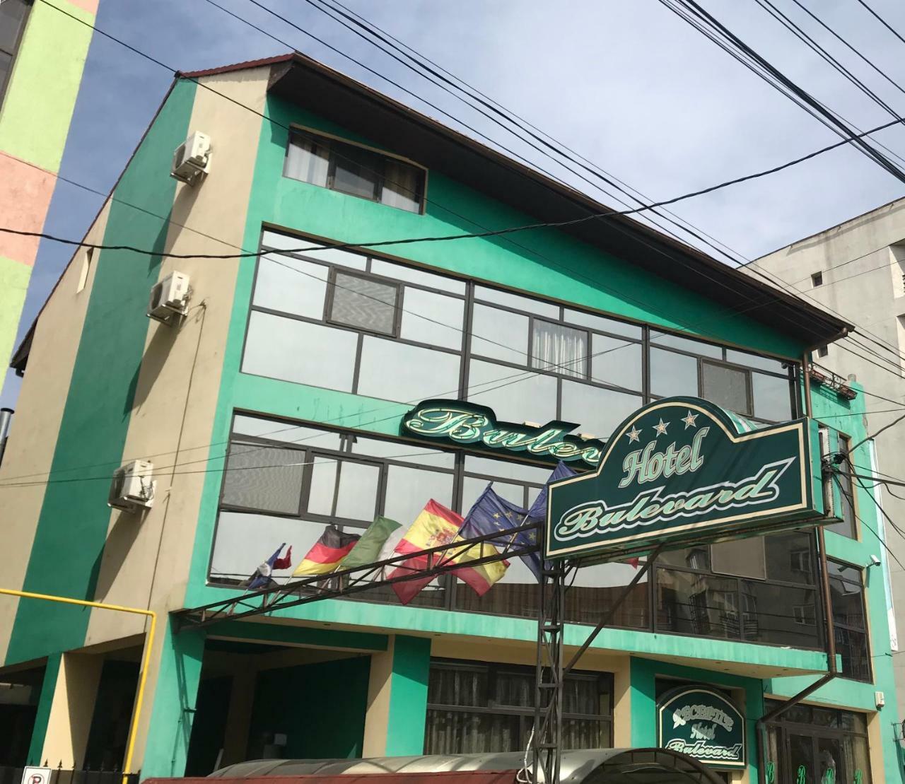 Hotel Bulevard Drobeta Turnu Severin Exterior photo